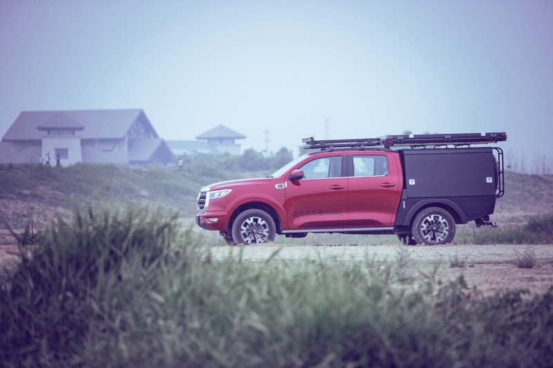 長城炮宿營車首次亮相上海房車展 長城炮宿營車首次亮相上海房車展