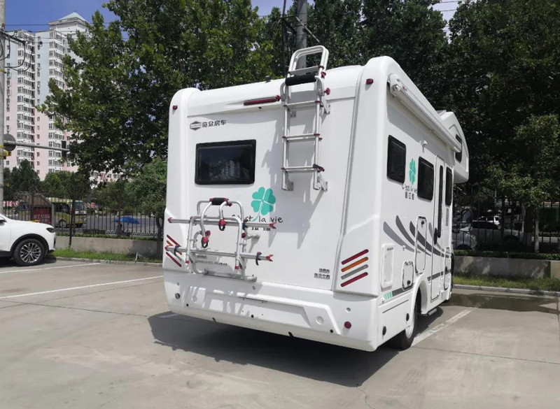 過幾天沈陽特熱鬧,這么多房車 過幾天沈陽特熱鬧,這么多房車