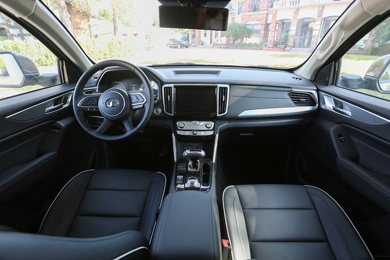 C本就能開，新款時(shí)尚越野房車，動(dòng)力沒得說