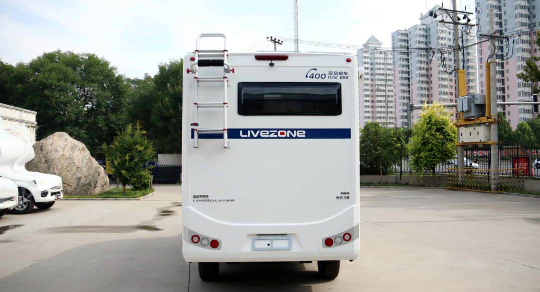 分時四驅、超大空間、一代經典——風駿C7！