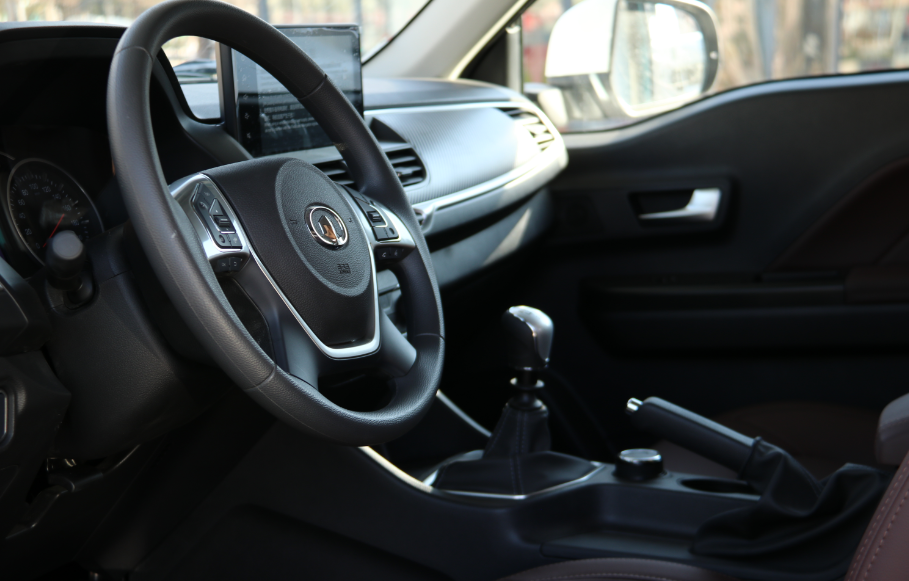 分時四驅、超大空間、一代經典——風駿C7！