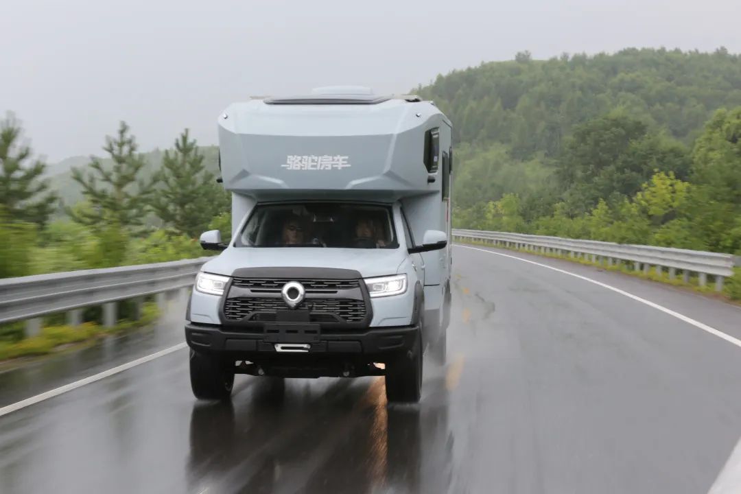 你問何為自由?讓我帶你去看看! 你問何為自由?讓我帶你去看看!