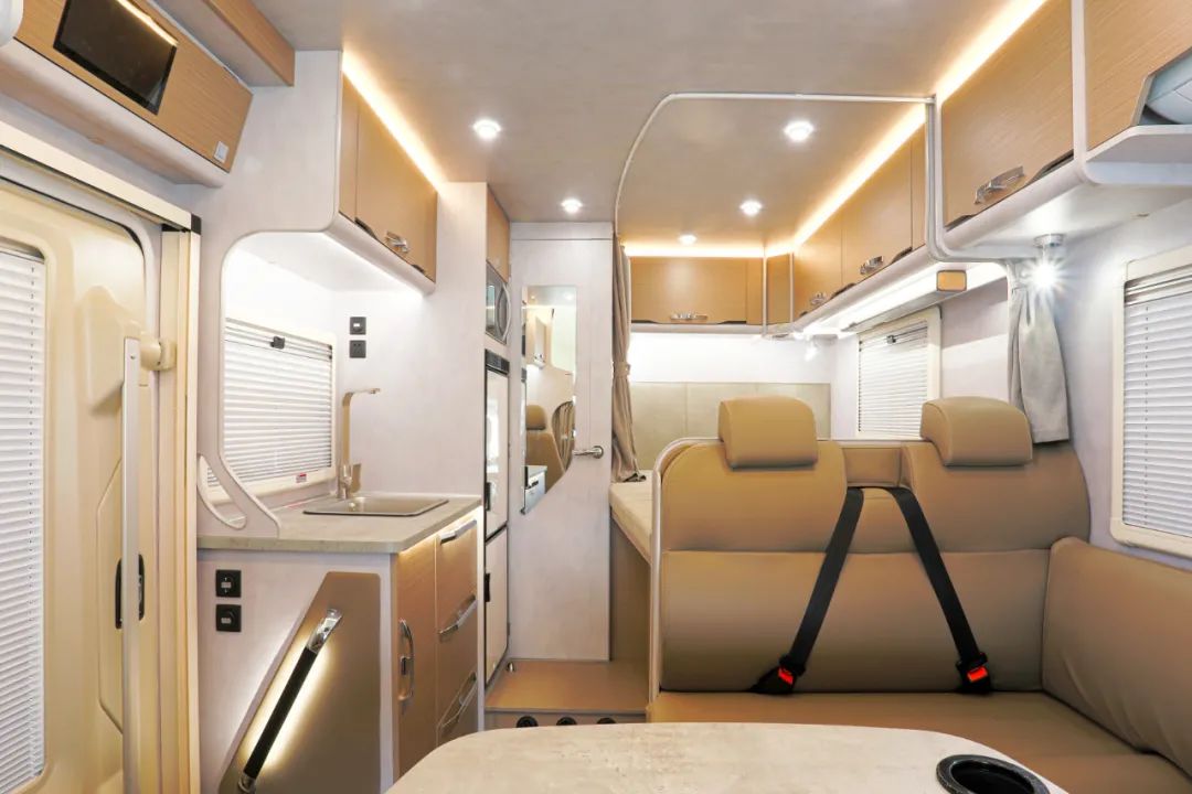 向“偽性價比”房車出擊,第五代塞拉維來襲! 向“偽性價比”房車出擊,第五代塞拉維來襲!